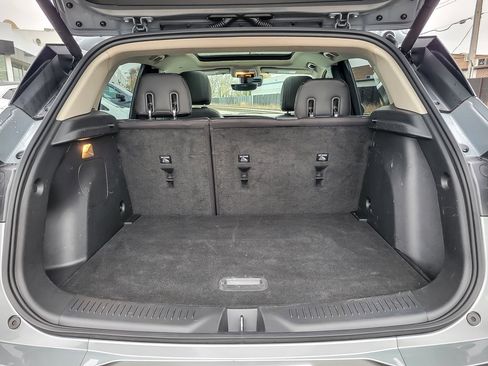 Certified 2024 Buick Encore GX Avenir w/ Avenir Technology Package image 18