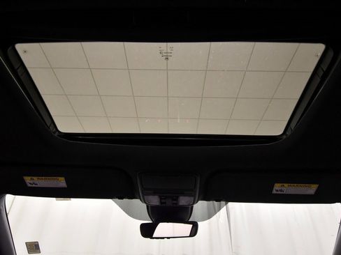 Certified 2025 Honda Odyssey Sport-L image 17