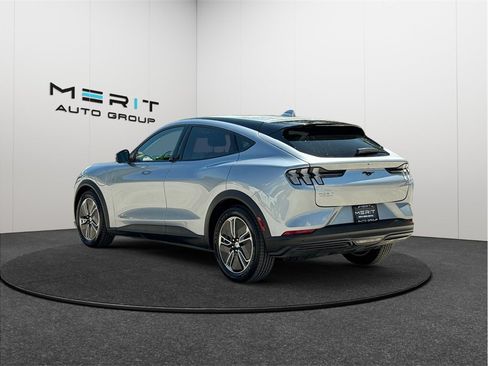 Used 2022 Ford Mustang Mach-E Select AWD/4WD image 7
