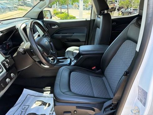 Certified 2022 Chevrolet Colorado Z71 AWD/4WD image 11