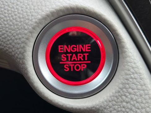 Used 2018 Honda Accord Touring image 21