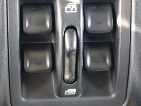 Used 2018 Jeep Wrangler Unlimited Sport S AWD/4WD image 18