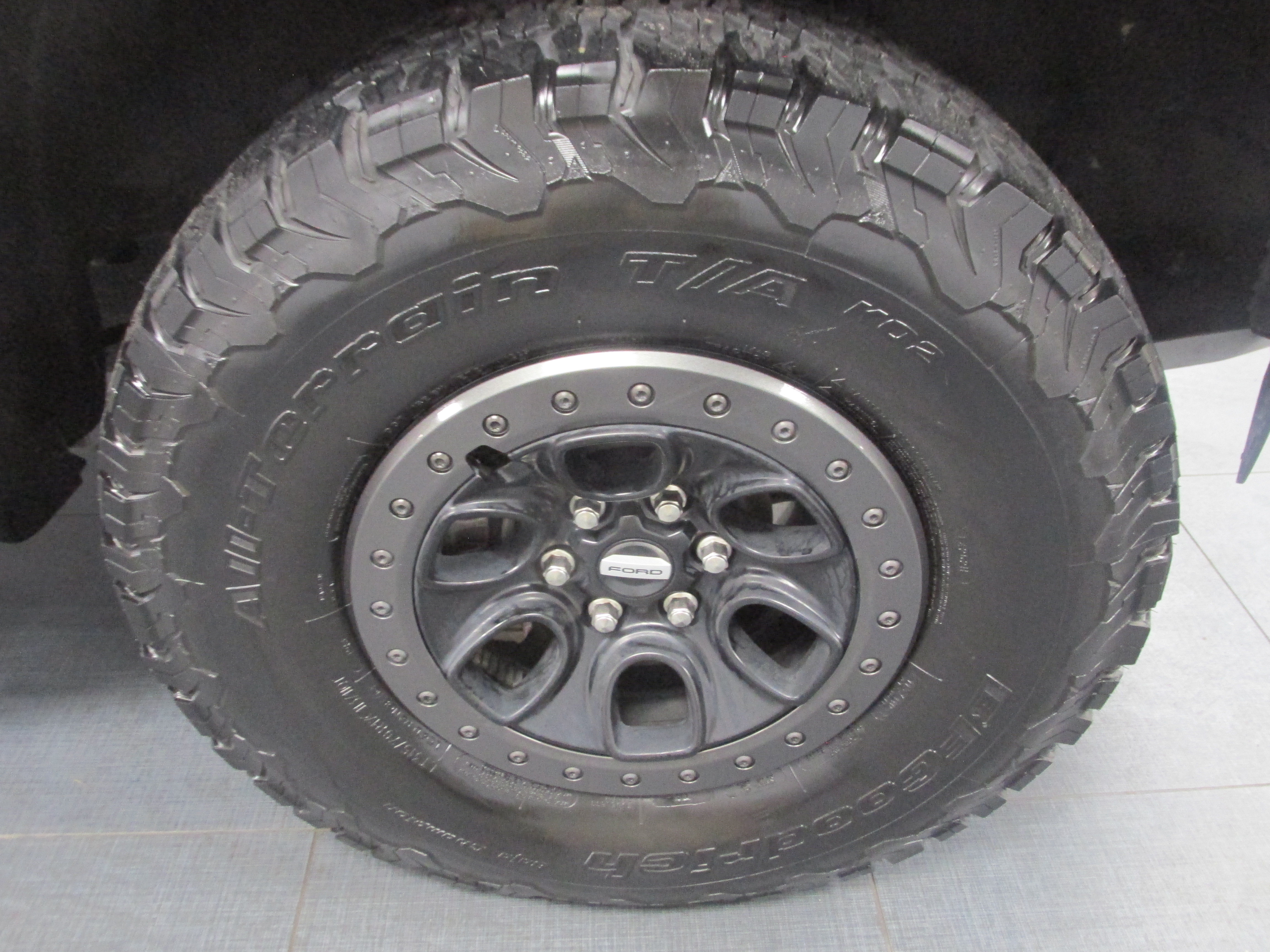 Used 2023 Ford F150 Raptor AWD/4WD image 13