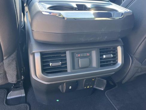 Used 2024 Ford F150 Lariat w/ Equipment Group 502A High AWD/4WD image 22