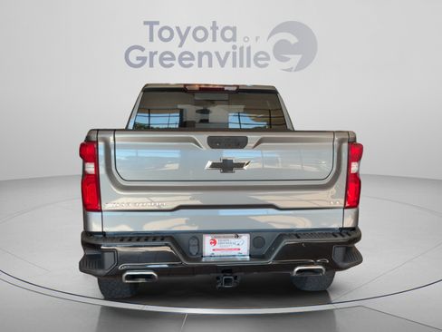 Used 2022 Chevrolet Silverado 1500 LT Trail Boss w/ Convenience Package II AWD/4WD image 5