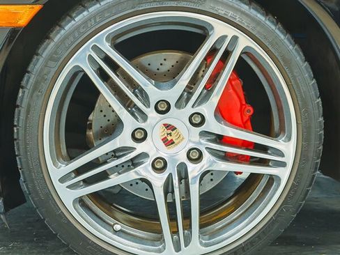 Used 2008 Porsche 911 Carrera 4S AWD/4WD image 38