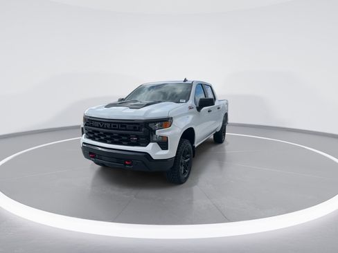 Certified 2025 Chevrolet Silverado 1500 Custom Trail Boss image 3