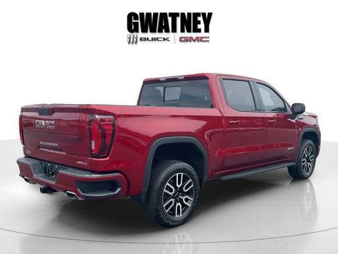 Used 2022 GMC Sierra 1500 AT4 w/ AT4 Premium Package AWD/4WD image 3