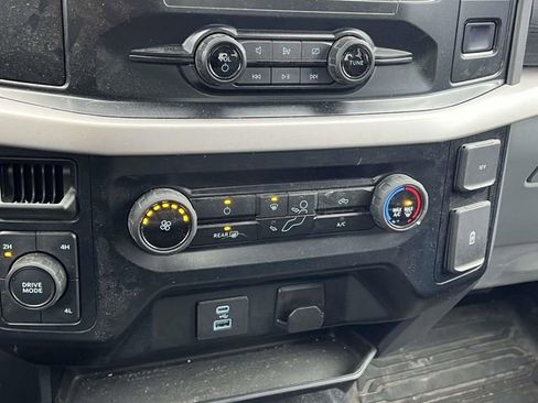 Used 2023 Ford F150 XLT image 14