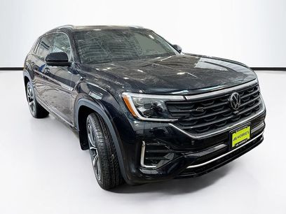 New 2026 Volkswagen Atlas Cross Sport SEL Premium R-Line