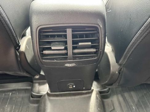 Used 2022 Ford Escape Titanium w/ Class II Trailer Tow Package AWD/4WD image 18