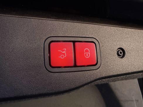 Used 2005 Mercedes-Benz S 500 image 35