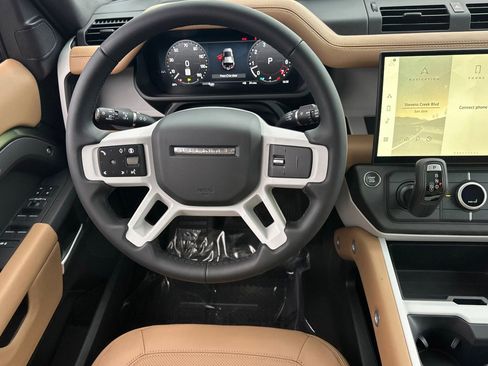 New 2026 Land Rover Defender 110 X-Dynamic SE image 25