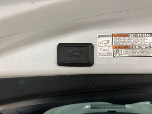 Used 2017 Toyota RAV4 Platinum w/ All Weather Liner Package AWD/4WD image 19