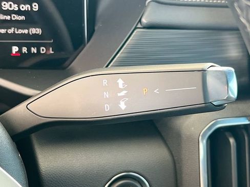 New 2026 GMC Acadia Elevation image 12