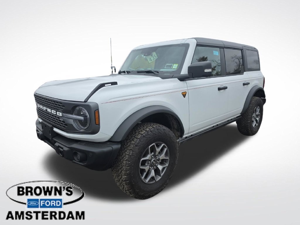 Used 2025 Ford Bronco Badlands AWD/4WD image 3