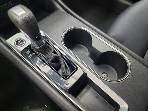 Used 2022 Nissan Altima 2.5 SV FWD image 26