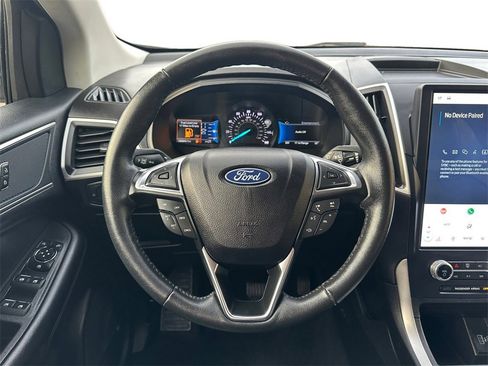 Used 2022 Ford Edge SEL image 14