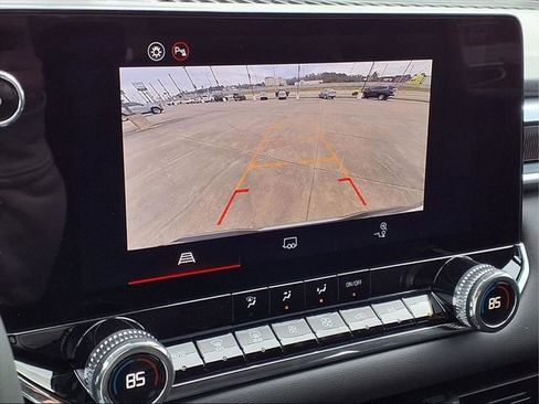 New 2025 GMC Canyon Elevation w/ Convenience Package image 9