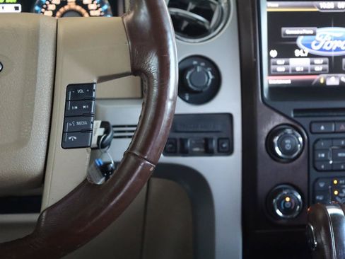 Used 2014 Ford F150 King Ranch w/ King Ranch Luxury Package AWD/4WD image 32
