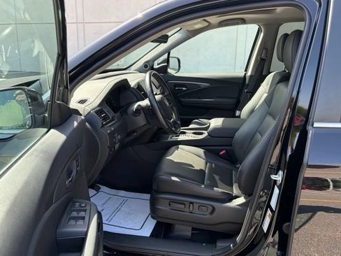 Certified 2025 Honda Ridgeline RTL image 16