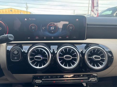 Used 2020 Mercedes-Benz CLA 250 image 22