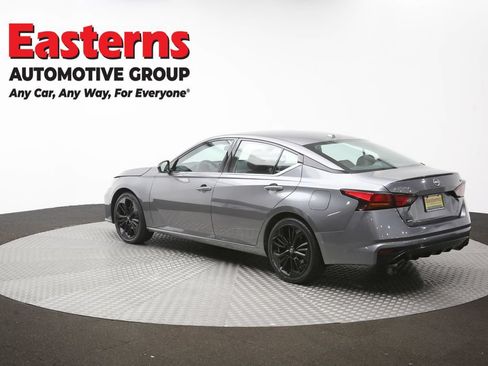 Used 2023 Nissan Altima 2.5 SR FWD image 63