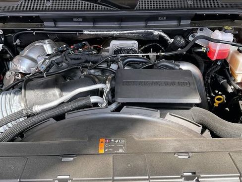 Used 2025 Chevrolet Silverado 2500 Custom w/ Custom Value Package AWD/4WD image 20