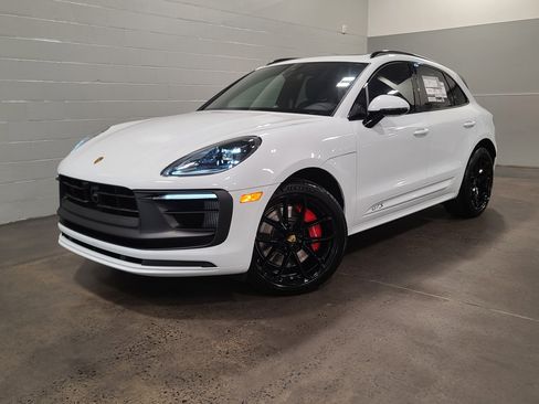 New 2026 Porsche Macan GTS AWD/4WD image 1