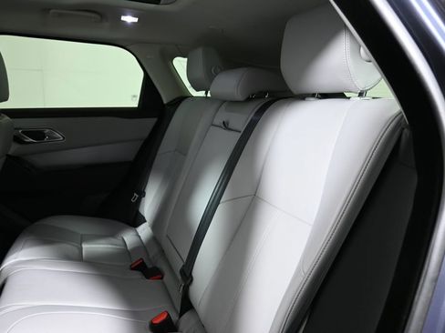 Used 2024 Land Rover Range Rover Velar S image 4