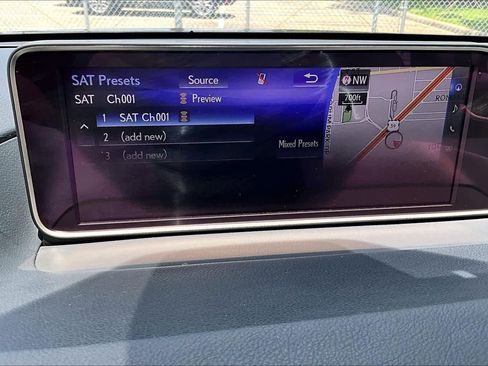 Used 2017 Lexus RX 350 FWD w/ Premium Package image 31