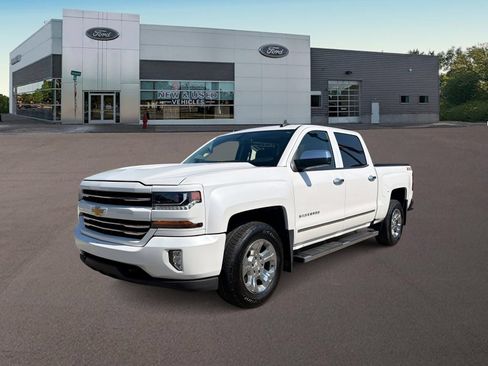 Used 2018 Chevrolet Silverado 1500 LT w/ All Star Edition AWD/4WD image 1