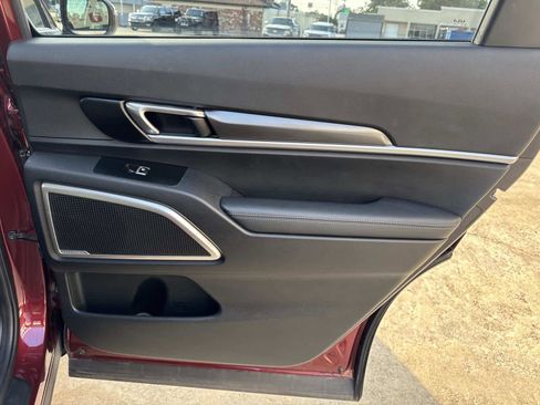 Used 2023 Kia Telluride S w/ S Sunroof Package image 19