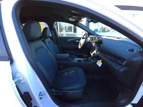 New 2026 Buick Envista Preferred w/ Convenience I Package image 18