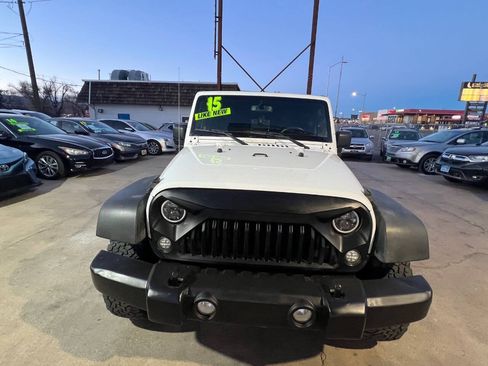 Used 2015 Jeep Wrangler Unlimited Sport w/ Quick Order Package 24S AWD/4WD image 2