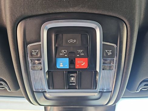 New 2025 RAM 2500 Laramie image 31