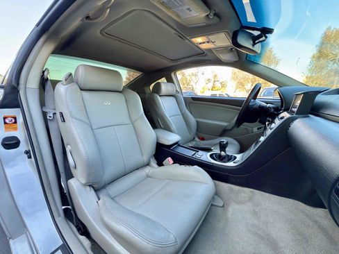 Used 2007 INFINITI G35 Coupe w/ Premium Pkg image 54