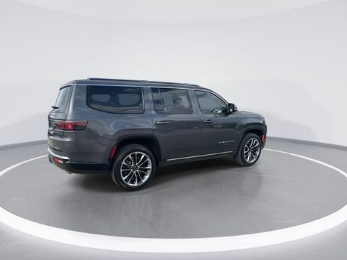 Used 2022 Jeep Wagoneer Series III w/ Premium Group I image 7