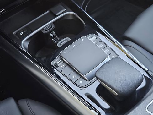 Certified 2023 Mercedes-Benz GLA 250 250 image 13