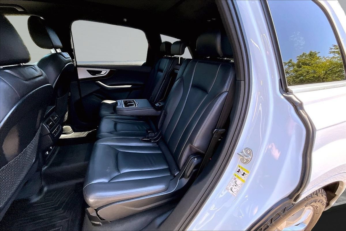 Used 2018 Audi Q7 2.0T Premium AWD/4WD image 17