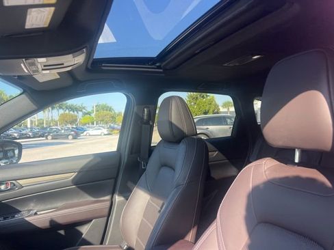 Certified 2025 MAZDA CX-5 Signature image 39