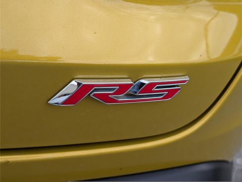 Used 2025 Chevrolet Trax RS w/ Sunroof Package FWD image 10