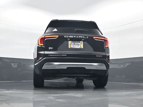 Used 2026 GMC Terrain Denali w/ LPO, Floor Liner Package image 26