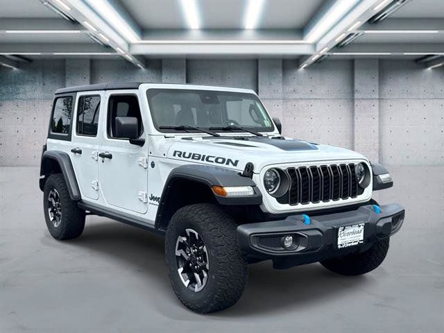 Used 2024 Jeep Wrangler Unlimited Rubicon 4xe AWD/4WD image 3