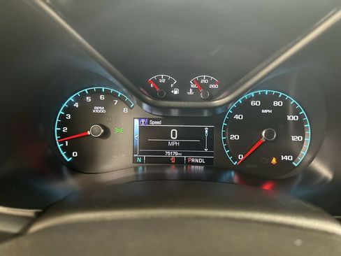 Used 2018 Chevrolet Colorado LT w/ Redline Special Edition AWD/4WD image 13