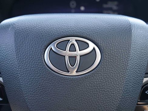 Used 2025 Toyota Camry XSE w/ Premium Package FWD image 12