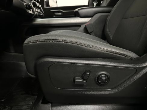 Used 2021 RAM 1500 Big Horn AWD/4WD image 34
