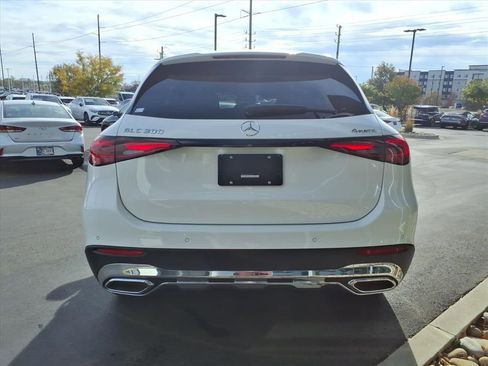 Certified 2026 Mercedes-Benz GLC 300 4MATIC image 5