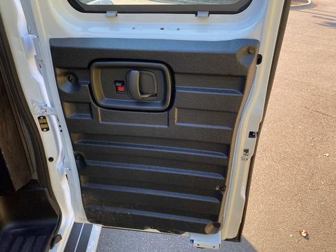 Used 2025 GMC Savana 2500 w/ Driver Convenience Package RWD image 32