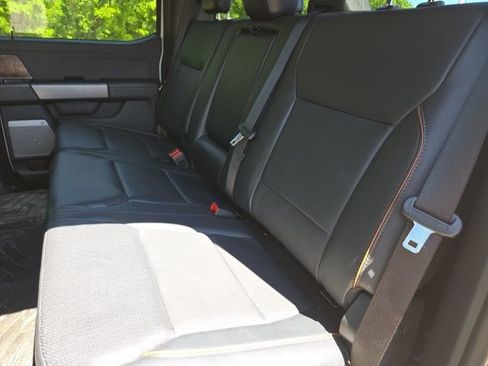 Used 2025 Ford F250 Lariat w/ Lariat Ultimate Package image 8
